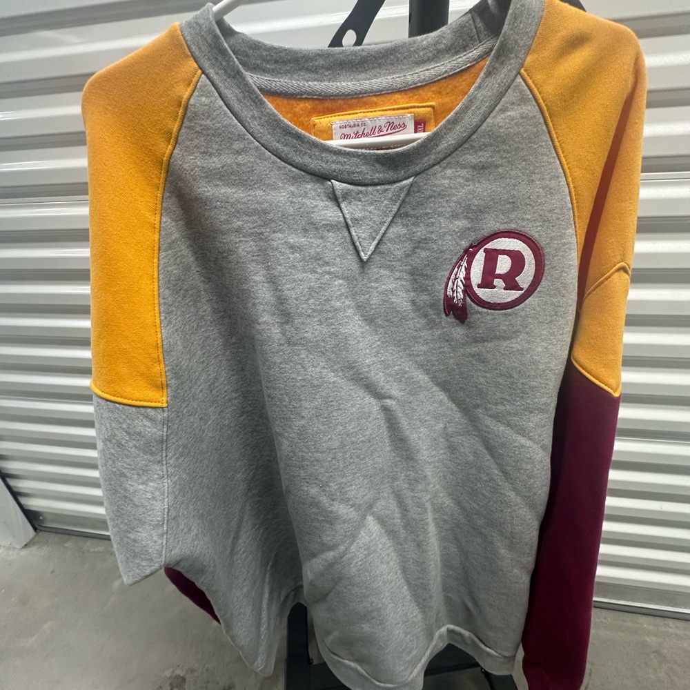 Mitchell & Ness Gray Sweatshirt with Multicolor Design